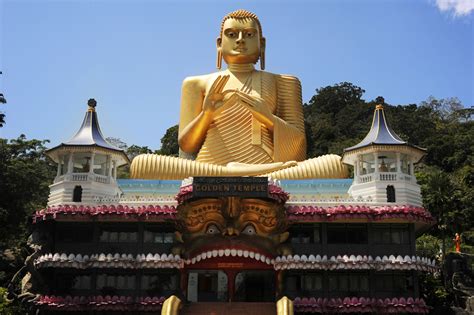 Golden Temple of Dambulla | Travel Sri Lanka Blog