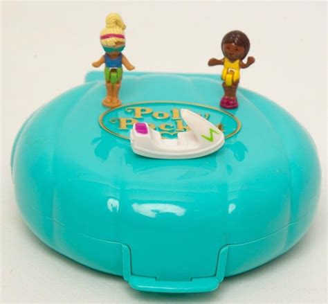 Vintage Polly Pocket Beach Party COMPLETE 2 Original Dolls Jet Ski ...