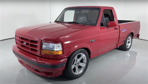 The Original Ford F-150 SVT Lightning Was Never the World's Fastest Truck