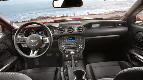 2015 ford mustang interior pictures