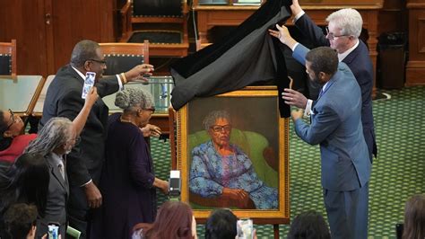 See the newly unveiled portrait of Opal Lee, grandmother of Juneteenth