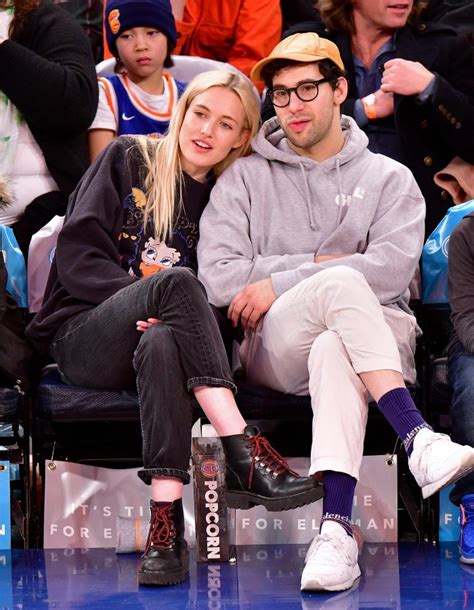 Jack Antonoff and Carlotta Kohl Cozy Up at Basketball Game