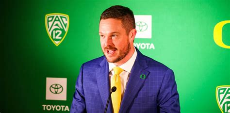 WATCH: Oregon Football Head Coach Dan Lanning Discusses Recruiting During Early Signing Period ...