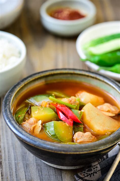 10 Korean Stew Recipes (Korean Jjigae Recipes) - Carving A Journey