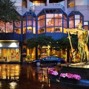 Windsor Court Hotel - New Orleans, Louisiana | Classic Travel