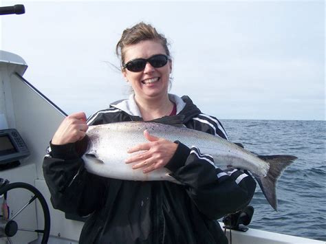 Port Renfrew Fishing Report » Uncategorized