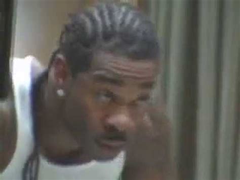 Busta Rhymes Cuts Off His Dreadlocks - YouTube