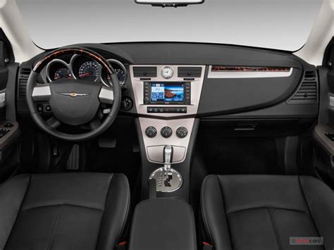 2010 Chrysler Sebring: 11 Interior Photos | U.S. News & World Report