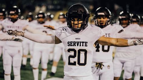 Servite Maintains Winning Tradition by Honoring the Past