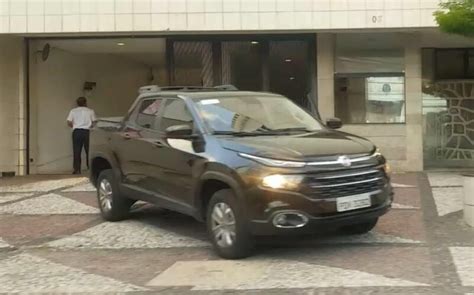 New Fiat Toro Pickup Truck Launches In Brazil With Two Engines