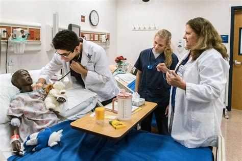 Online Nursing Program Earns National Honors : SLU