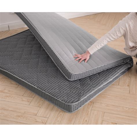 OSUKI High Density Foldable Single Foam Mattress