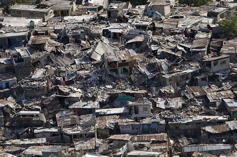 1 Damaged Buildings in Port-au-Prince, Haiti, after 7.0 Earthquake ...