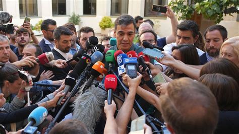 Spanish election: Spain heads to polls in election that could oust leftist coalition - NZ Herald