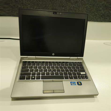 old-HP Elitebook 2570P / core i7 3rd Gen / 4gb Ram / 320gb HDD / 12.5"