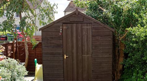 Repairing or Replacing Shed Roof Felt