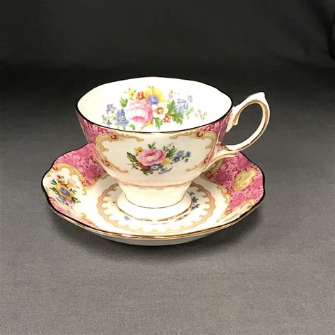 Royal Albert - Lady Carlyle - Cup and Saucer - Echo's China