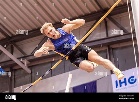 Cottbus, Germany. 31st Jan, 2024. Athletics: International jumpers ...