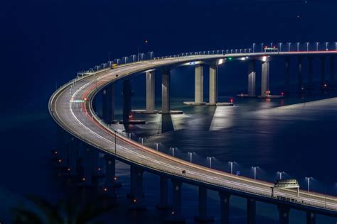 Hong Kong-Zhuhai-Macao Bridge at Night | Smithsonian Photo Contest ...