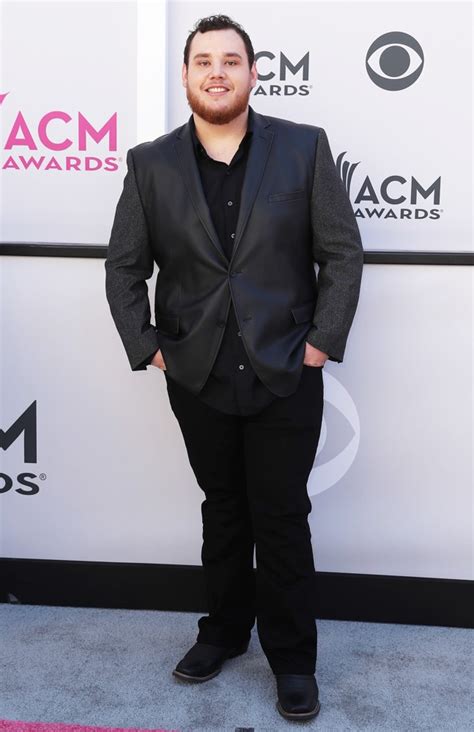 Luke Combs Picture 1 - 52nd Academy of Country Music Awards - Arrivals