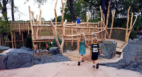 WholeTrees Structures | Minnesota Zoo