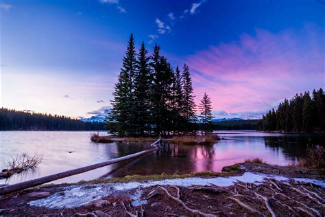 Dawn at Two Jack Lake in the Banff National Park | Christopher Martin Photography