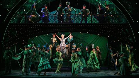 Wicked musical på Broadway: alt du har brug for at vide om showet - Hellotickets