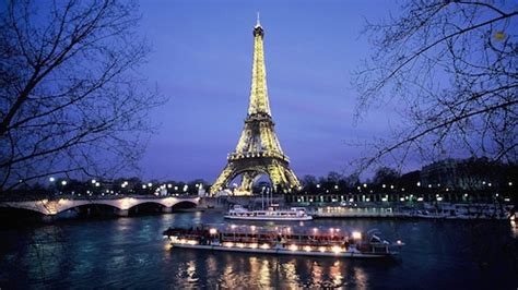 Dinner at the Eiffel Tower & Seine River Cruise - Paris | Expedia
