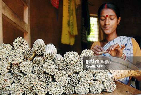 41 Beedi Making Stock Photos, High-Res Pictures, and Images - Getty Images