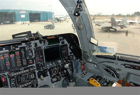 Jet Airlines: Rockwell B-1 Lancer Cockpit