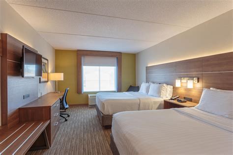 Holiday Inn Express & Suites Belleville, Belleville, ON, Canada - Compare Deals