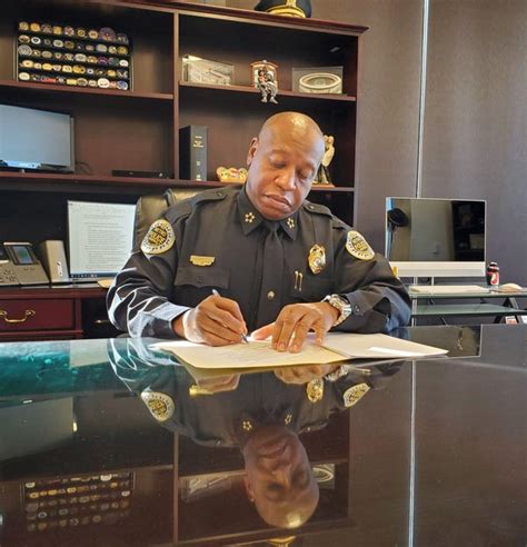 Nashville police chief John Drake signs agreement with oversight board