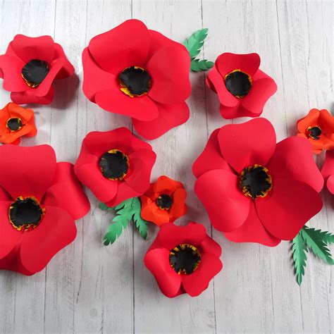 Paper Poppy Wall Decor with Free Template - Champagne and Sugarplums