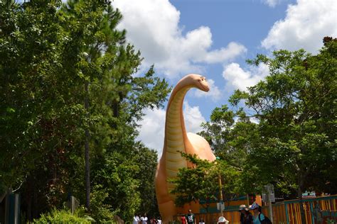 Travels and Wandering: Dinoland USA