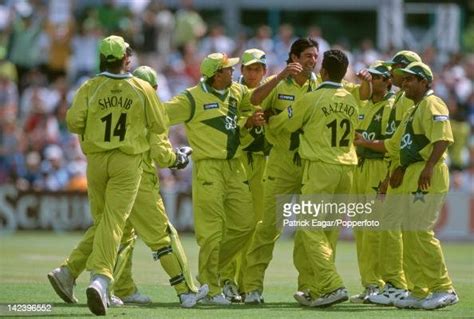 Cricket World Cup 1999 Semi-final Pakistan v New Zealand at Old... News ...