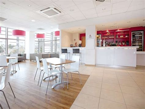 TRAVELODGE GLOUCESTER (AU$74): 2023 Prices & Reviews (England) - Photos of Hotel - Tripadvisor