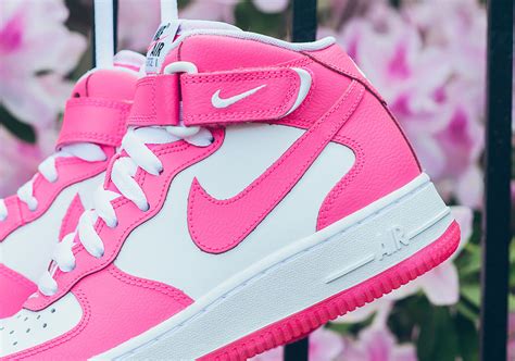 Nike Air Force 1 Mid GS "Hyper Pink" - SneakerNews.com