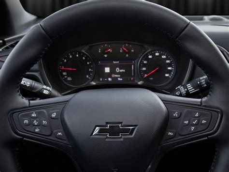 2023 Chevrolet Equinox: 137 Interior Photos | U.S. News