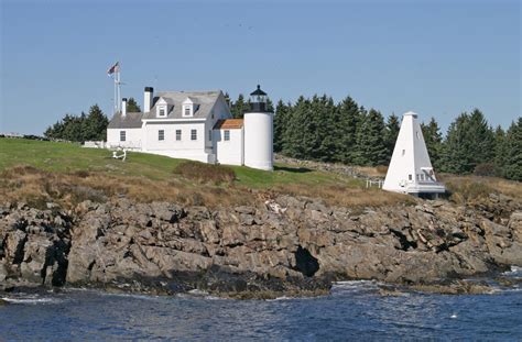 Tenants Harbor Lighthouse, Maine at Lighthousefriends.com