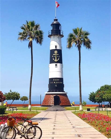 La Marina Lighthouse | Lima, Peru | c. 1900 | Imágenes de faros, Faro, Miraflores