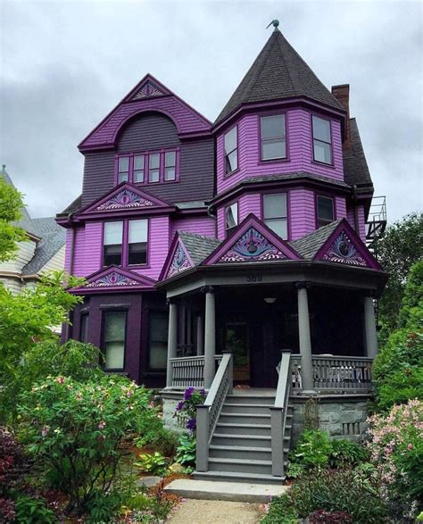 Victorian homes, Gothic house, Purple home