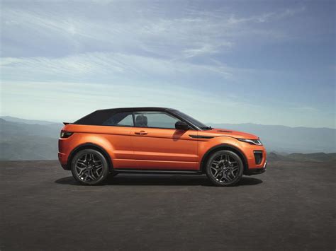 Range Rover Evoque Convertible roof up unveiled