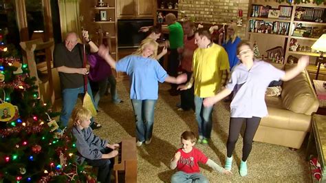 Reenactment of the Charlie Brown Christmas dance scene - YouTube