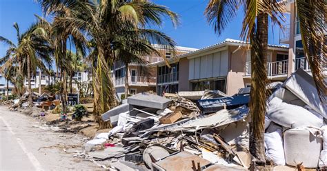 Drone Captures Heartbreaking Aftermath of Panama City Beach Tornado - SkyAboveUs News