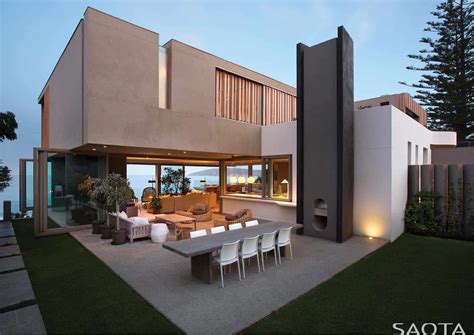 South African beach house perched on the dunes overlooking the sea