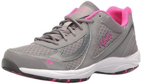 15 Best Walking Shoes for Flat Feet Reviewed in 2023