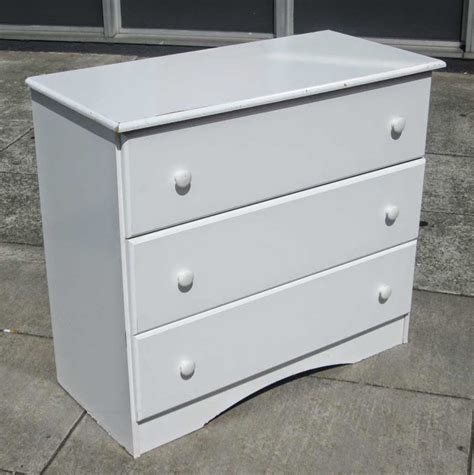 UHURU FURNITURE & COLLECTIBLES: SOLD Small White Chest of Drawers - $35