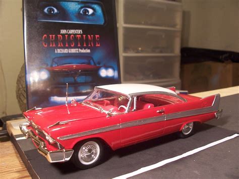 Gallery Pictures AMT 1958 Plymouth Christine Car (Red) Plastic Model Car Kit 1/25 Scale #801