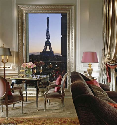 10 of the Best Hotel Room Views In The World - LostWaldo