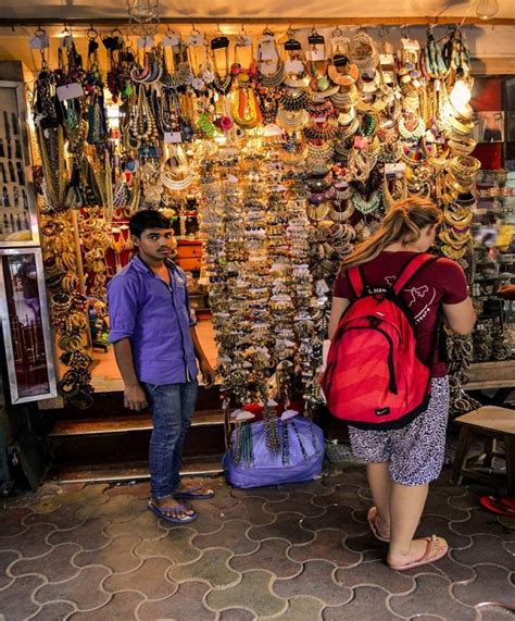 Colaba Causeway Street Side Shopping Market-Mumbai | Colaba causeway ...